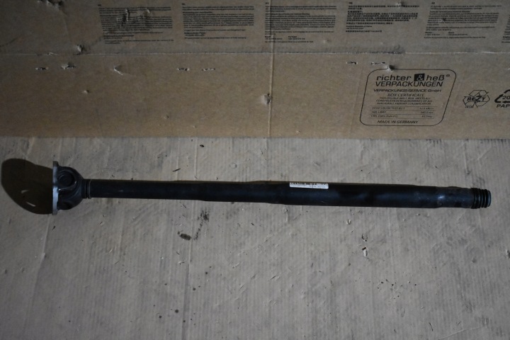 Etuakselin vetoakseli Mercedes W213 W238 W257 1