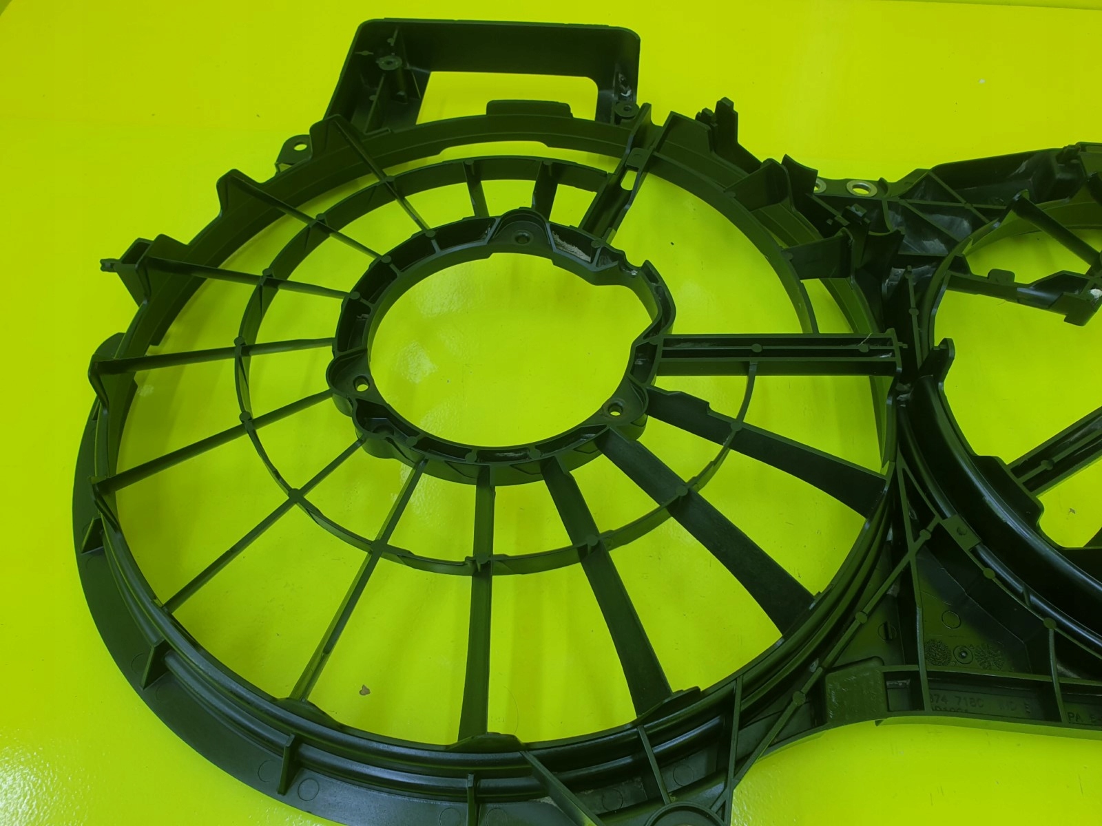 Boîtier de ventilateurs de radiateur Audi A6 C6 2.0 2.4 3.2 B 4F0121003A image 8