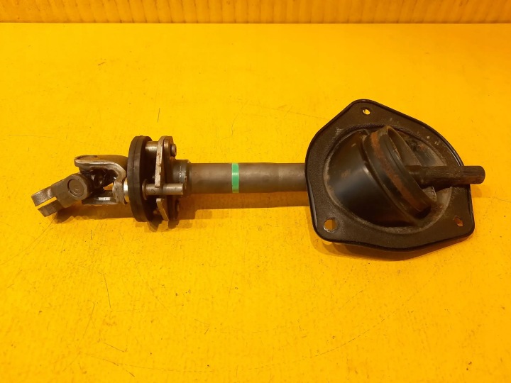 Toyota Hilux VIII 17r. Steering Column Cross Joint