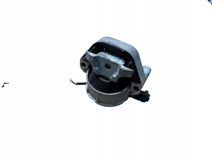 AUDI A8 4H D4 3.0TDI LEFT ENGINE MOUNT 4G0199381LC