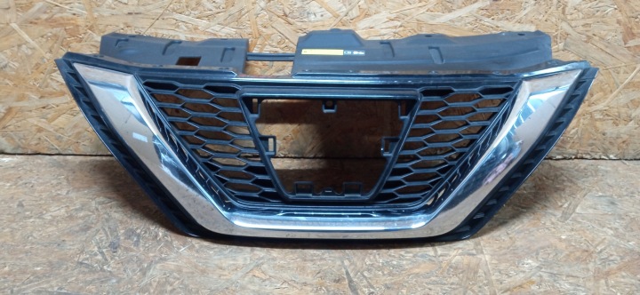 Nissan Qashqai II J11 Lift 17- Front Bumper Grille 62310HV00A