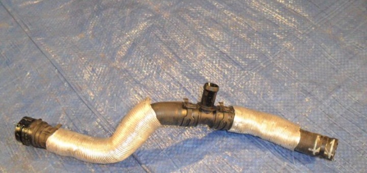 VW AUDI SKODA SEAT 2.0 TSI Water Hose 06F121065 H