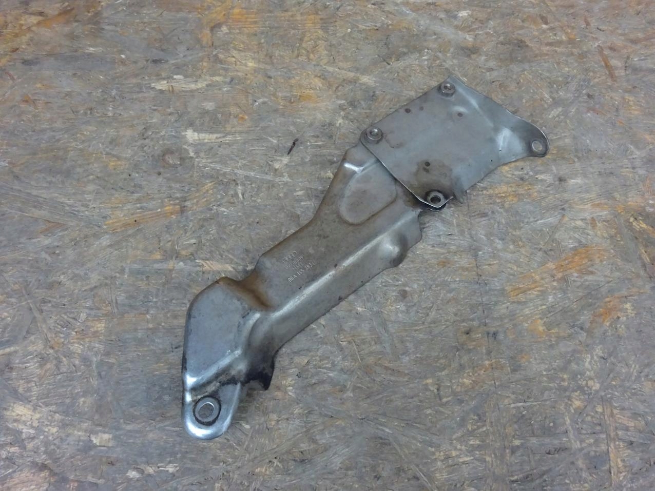 AUDI S3 8L TT 8N LEON I CUPRA R 1.8T HALTER TURBOROHR K04 06A145383E
