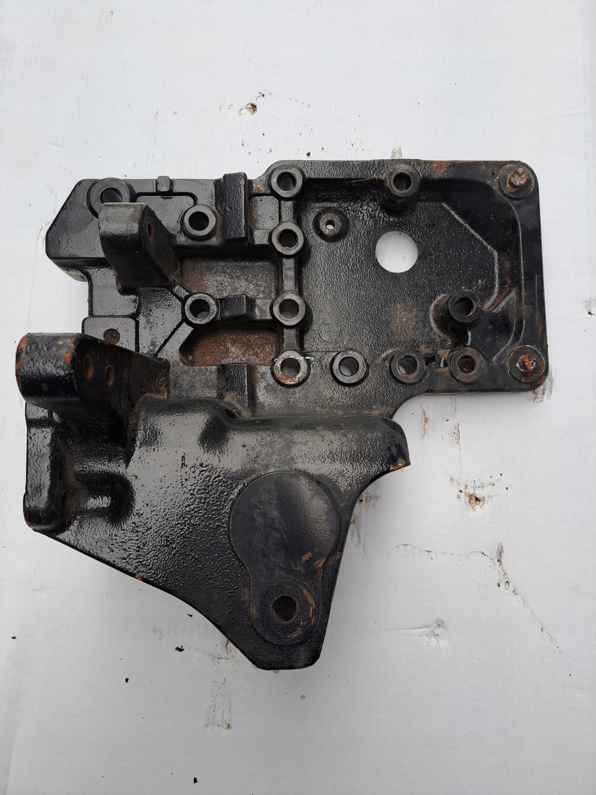 Fäste hållare höger fjäder Renault Midlum DXI Volvo FL FE 19.5 image 2