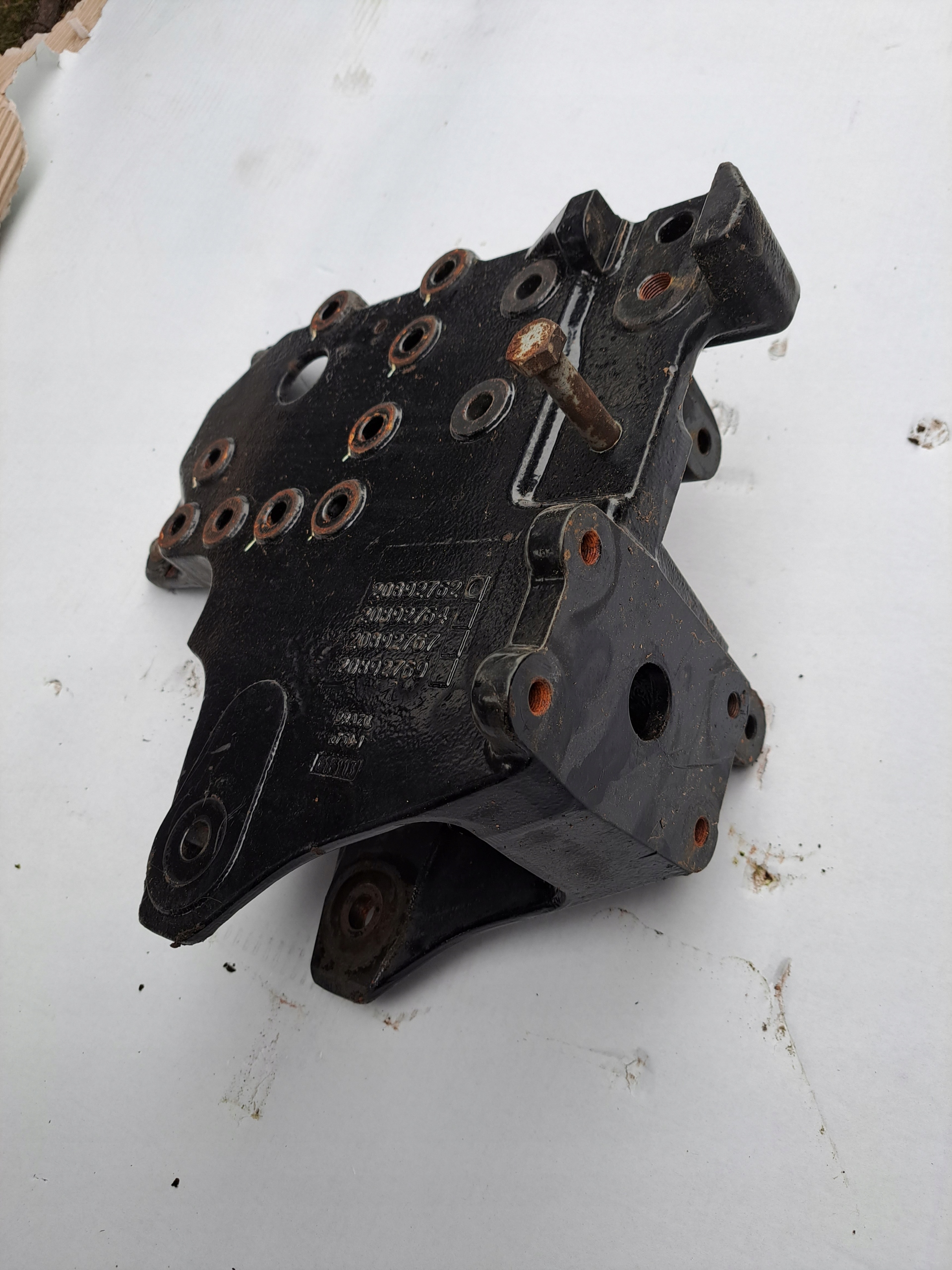 Fäste hållare höger fjäder Renault Midlum DXI Volvo FL FE 19.5 image 3
