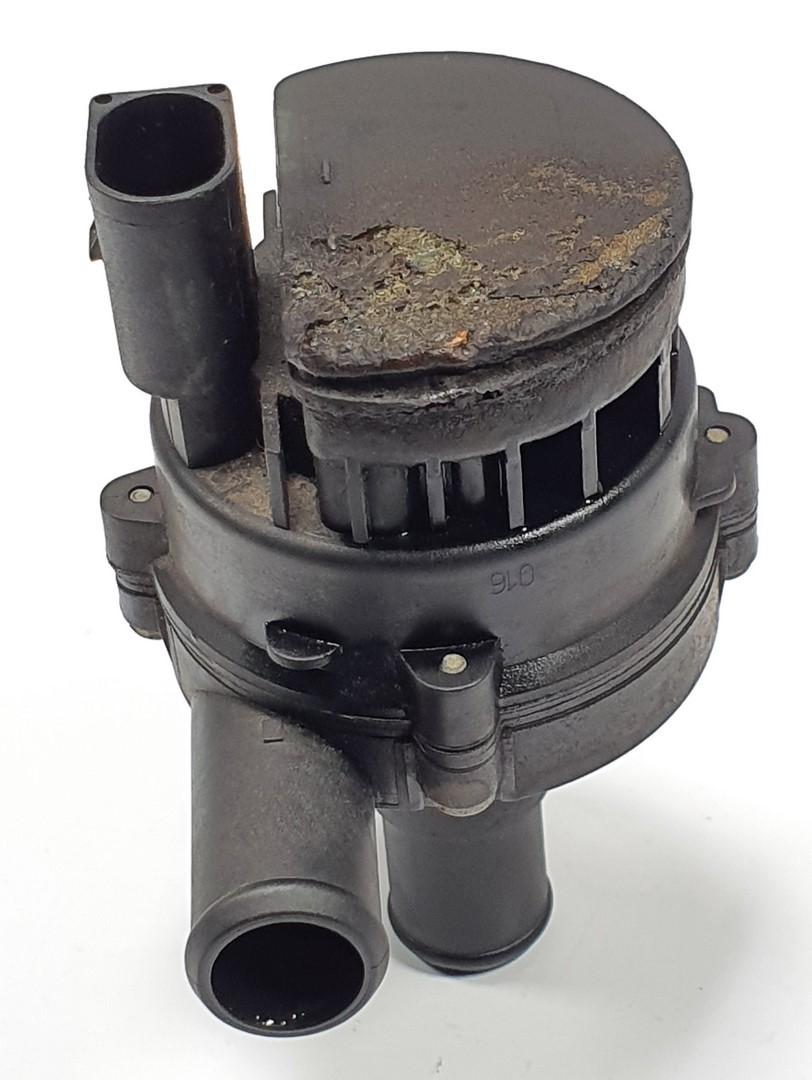Radiador de Direção Assistida Mercedes W207 A2044600143 image 9