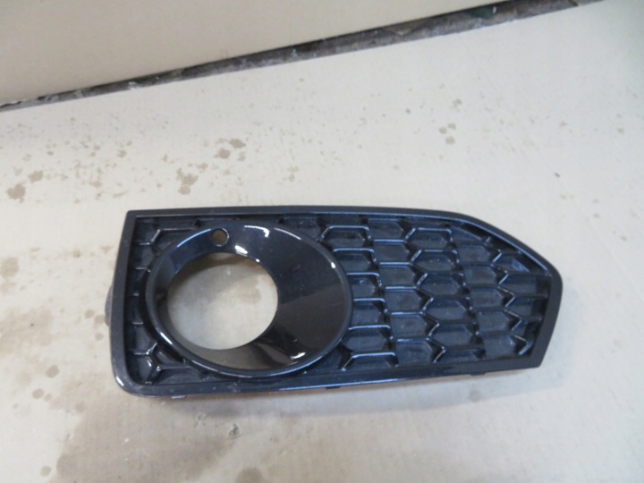 Front Bumper Grille BMW 2 F22 M Sport 51118055319