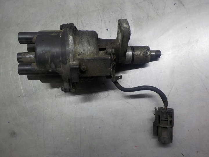 NISSAN FIGARO sytytyspuola 22100-17B02