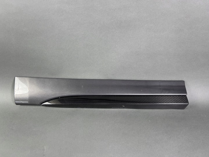 Oven lista carbon TAKA OIKEA Maserati Levante Trofeo 670149295 670149255