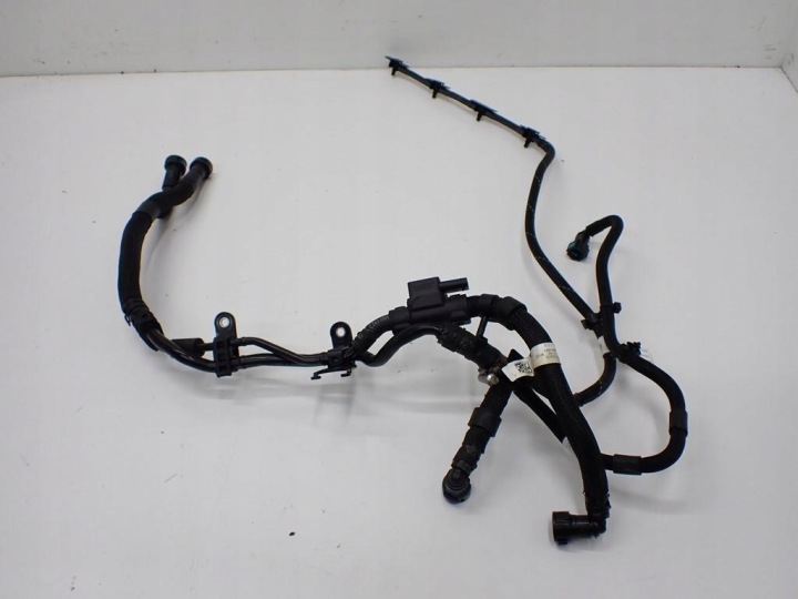 Polttoaineen syöttöputki ylivuotoanturi BMW 2 U06 2.0D 218D B47 22R