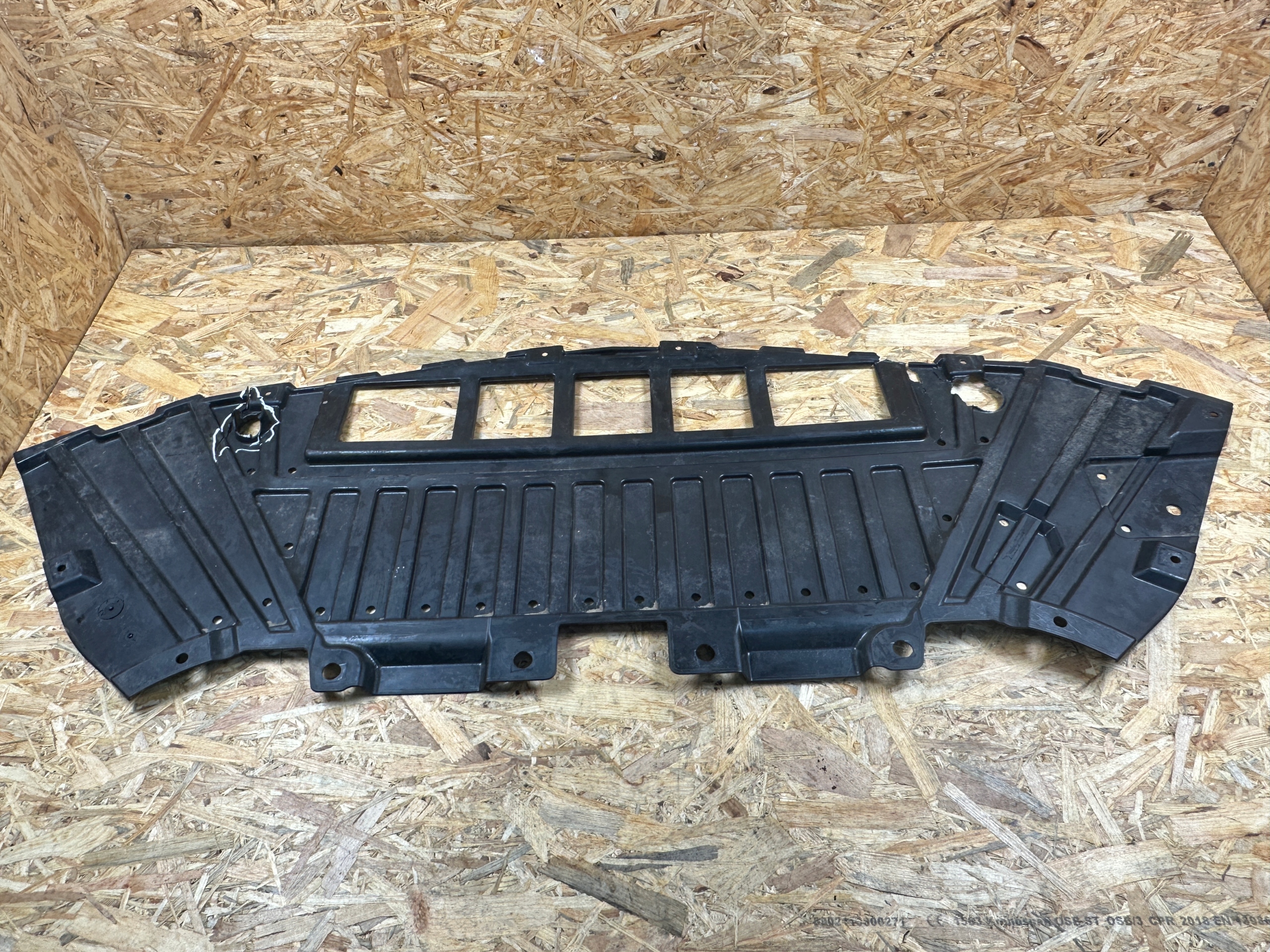 Placa sub-bara Mercedes GLC W253 AMG A2535200700 image 2