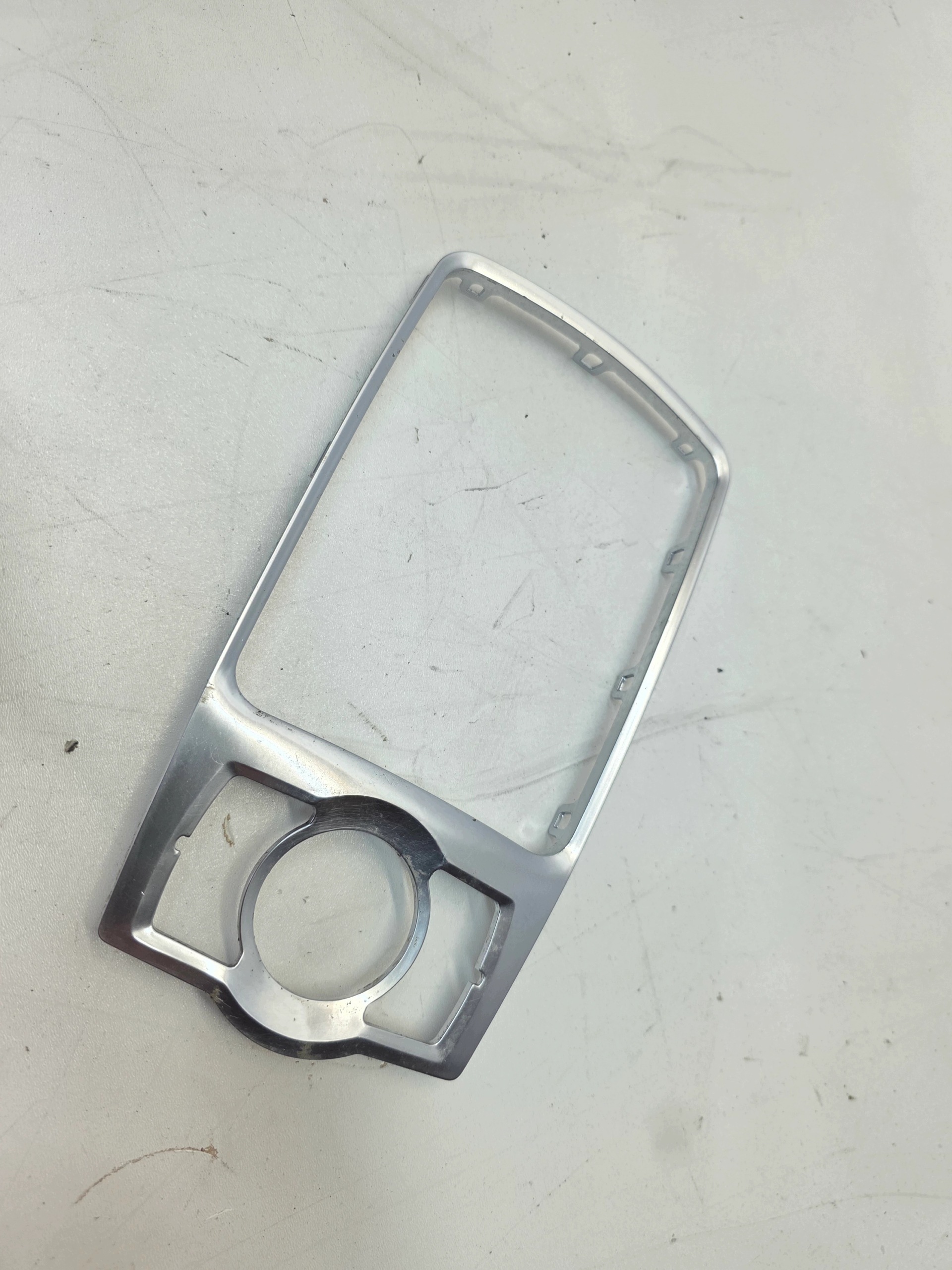 Cadre panneau MMI Audi A6 C6 4F0864260A image 6