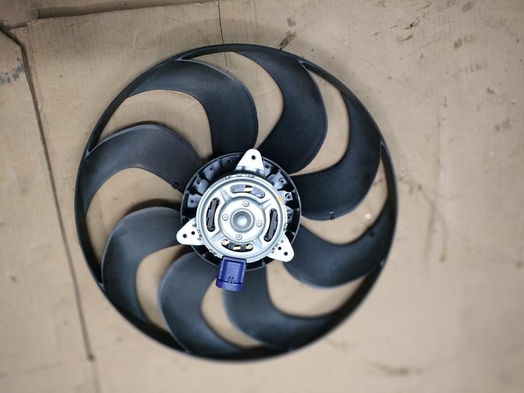 Radiateurventilator FI 39,5 Dacia Duster II 2 origineel image 3