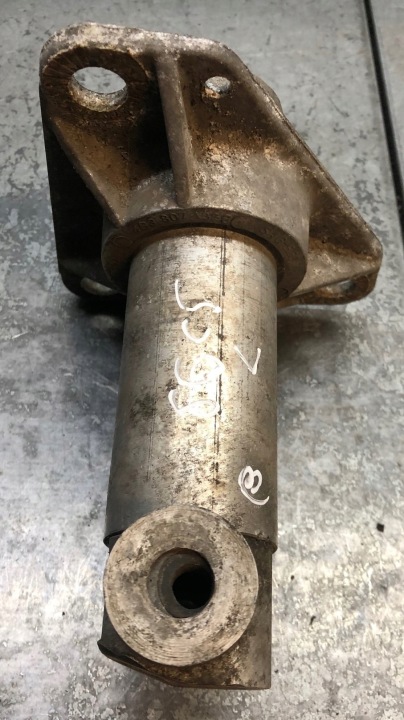 AUDI A6 C5 S6 4.2 V8 etuosan vasen törmäysvyöhyke 4B3807133B