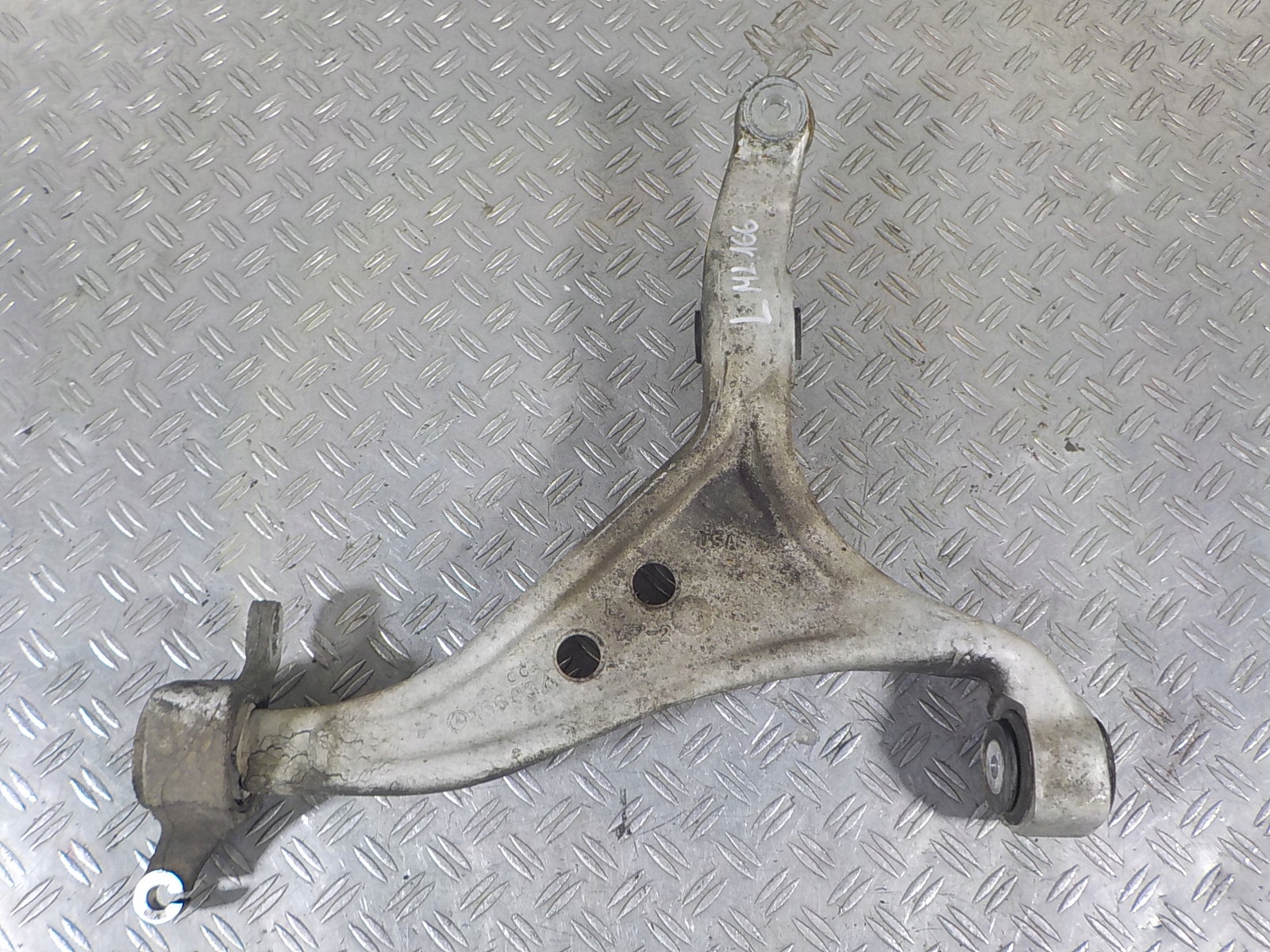 MERCEDES ML166 11-15 Bras avant gauche image 2