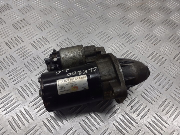 Mercedes C-klass W203 2.3 B startmotor A0051513401