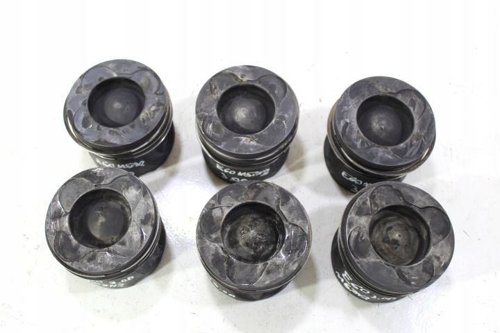 Mäntä BMW E60 E61 X5 E70 X6 E71 3.0D M57N2 84L107