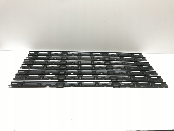 Tesla Model X akun kannen suojus 1032386-00-C