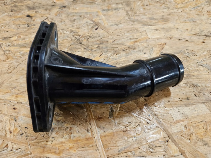 Thermostatgehäuse OE HYUNDAI 256312B051