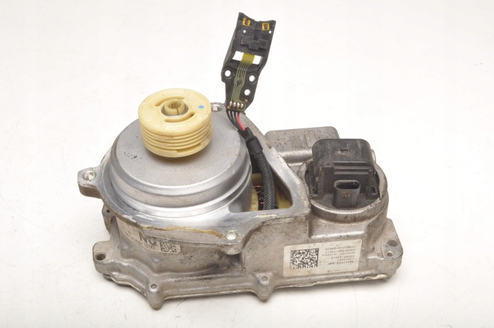 BMW F40 ohjaustehostimen pumppu 6891580 38242488