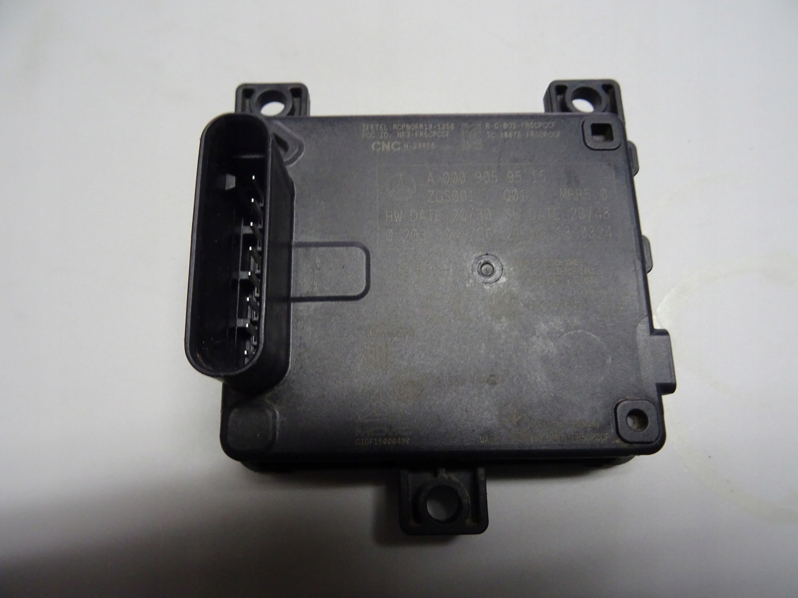 Radar Mercedes Asistente Distronic A0009059515 image 2