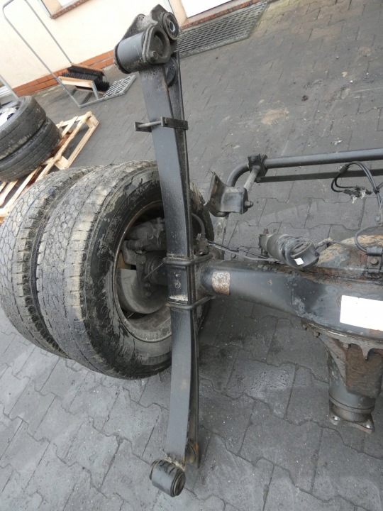 Takajouset 2 lehteä sarja Mitsubishi Fuso Canter 3.0 3C13 2015