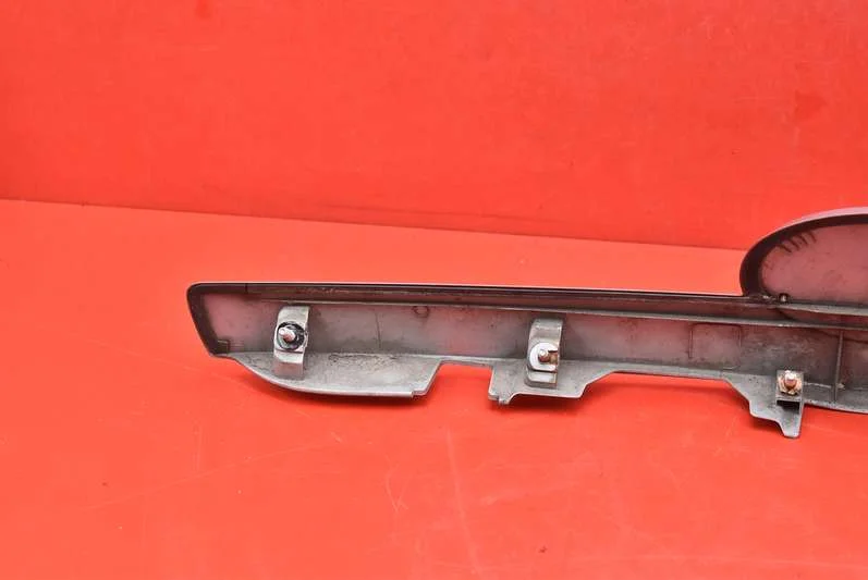 Blende Klappe Hinten Silber Toyota Verso 09-13 image 5