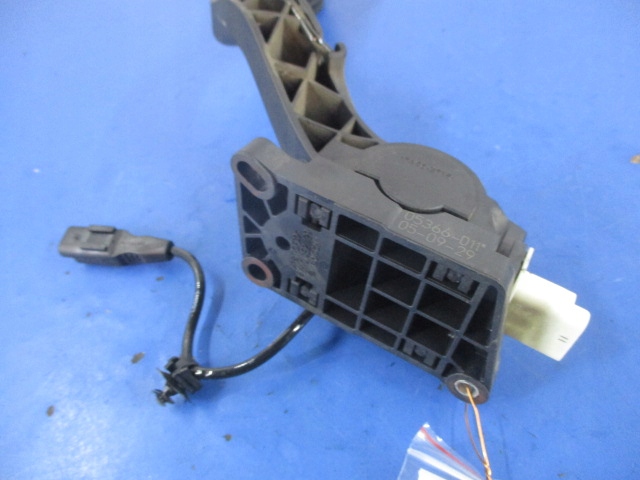 CITROEN C4 I Gaspedalpotentiometer 9650889180 BOSCH 028075500 image 5