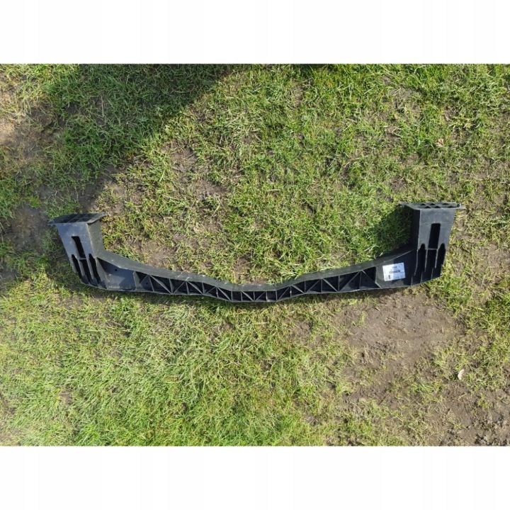 Citroen C4 I Etupuskurin poikkipalkki 7414JY