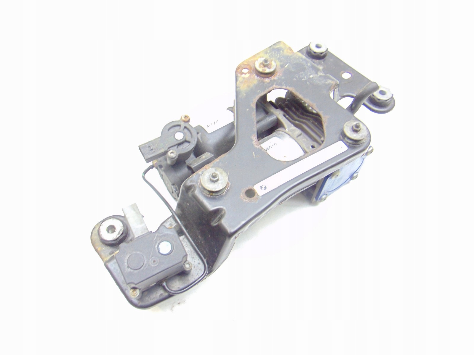 Compresseur suspension BMW X5 E70 X6 E71 image 2