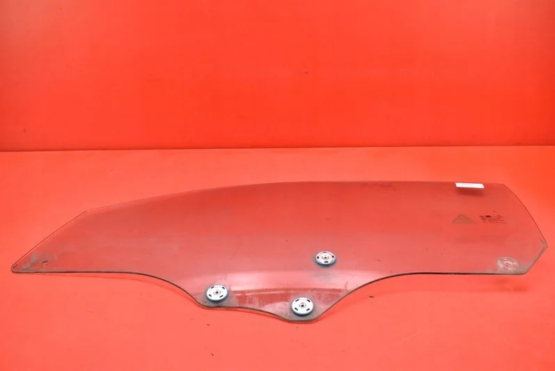 VITRE GAUCHE AVANT HYUNDAI COUPE II 05-07