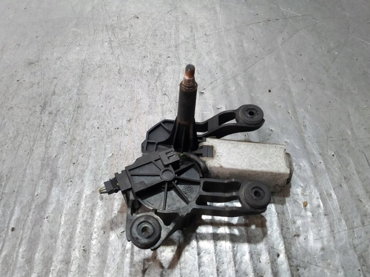 Takalasinpyyhkimen moottori Fiat Qubo Nemo Bipper 2008-