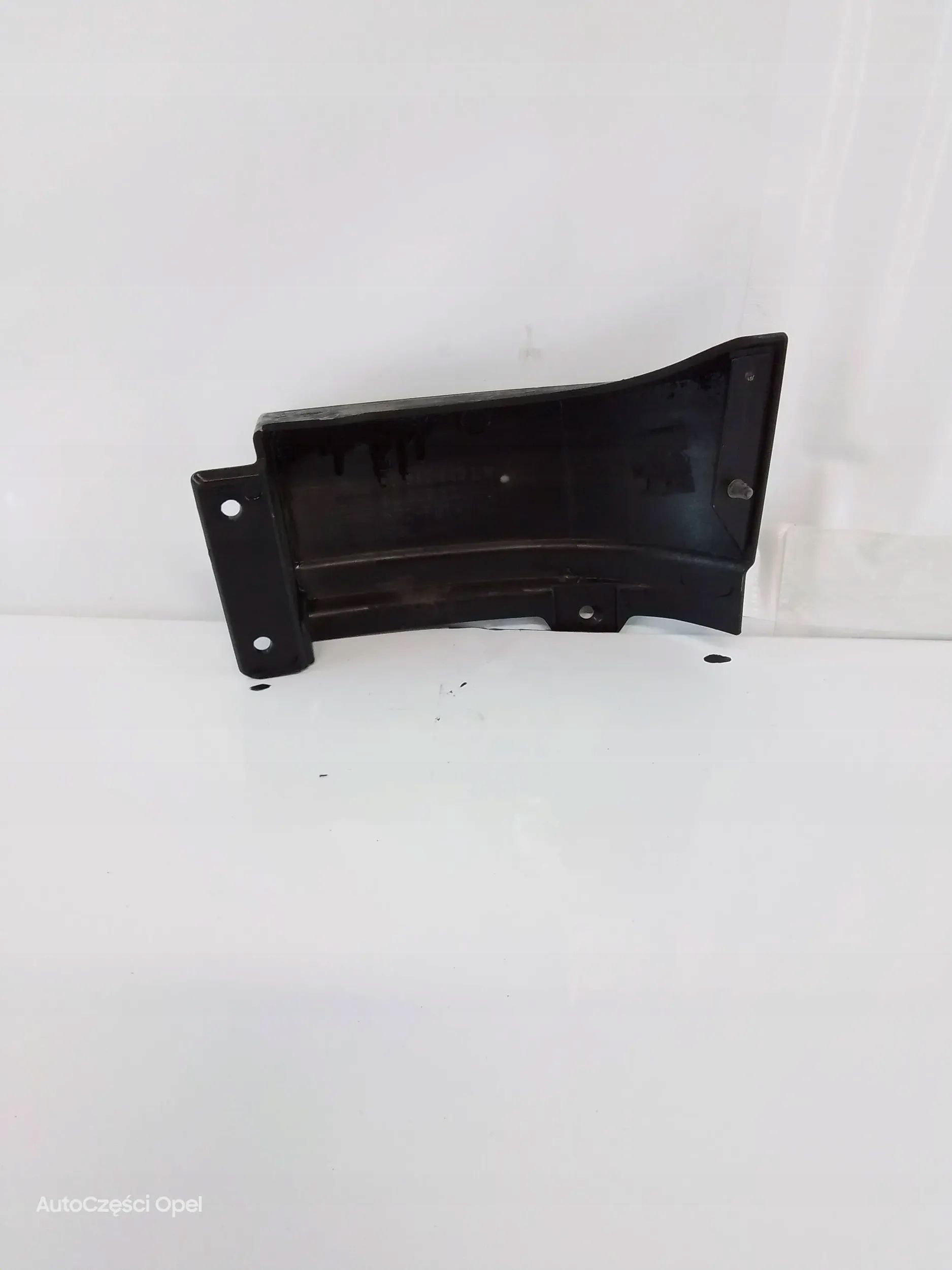 Takalampan suojus Opel Zafira A (F75_) 90580803