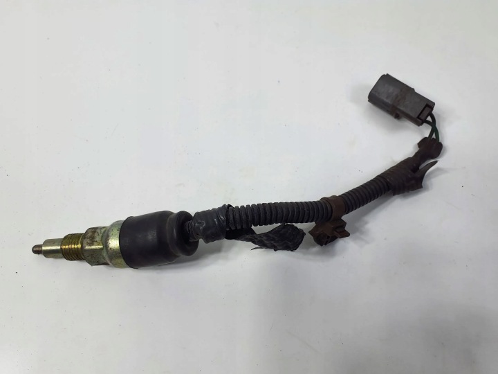 Honda Civic 1998 peruutusvalokytkin