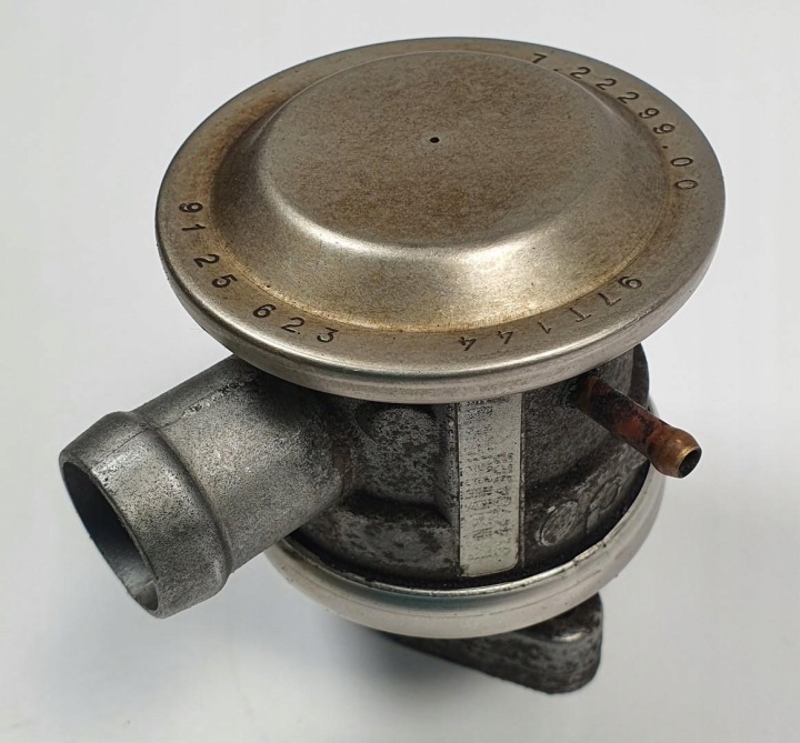 Exhaust Gas Recirculation EGR Valve Volvo V90 I 3.0 B6304S