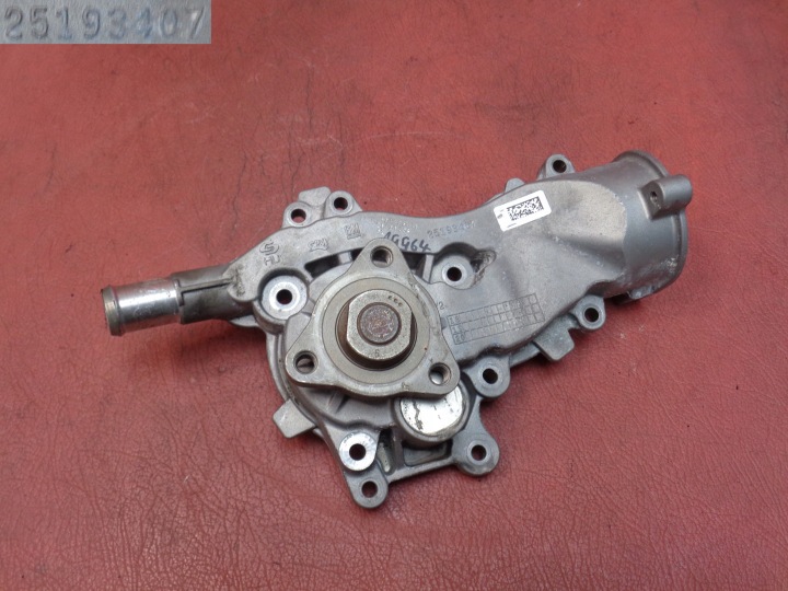 Water Pump Opel Astra Mokka Insignia Zafira 1.4 Turbo 1.2 16V 25193407