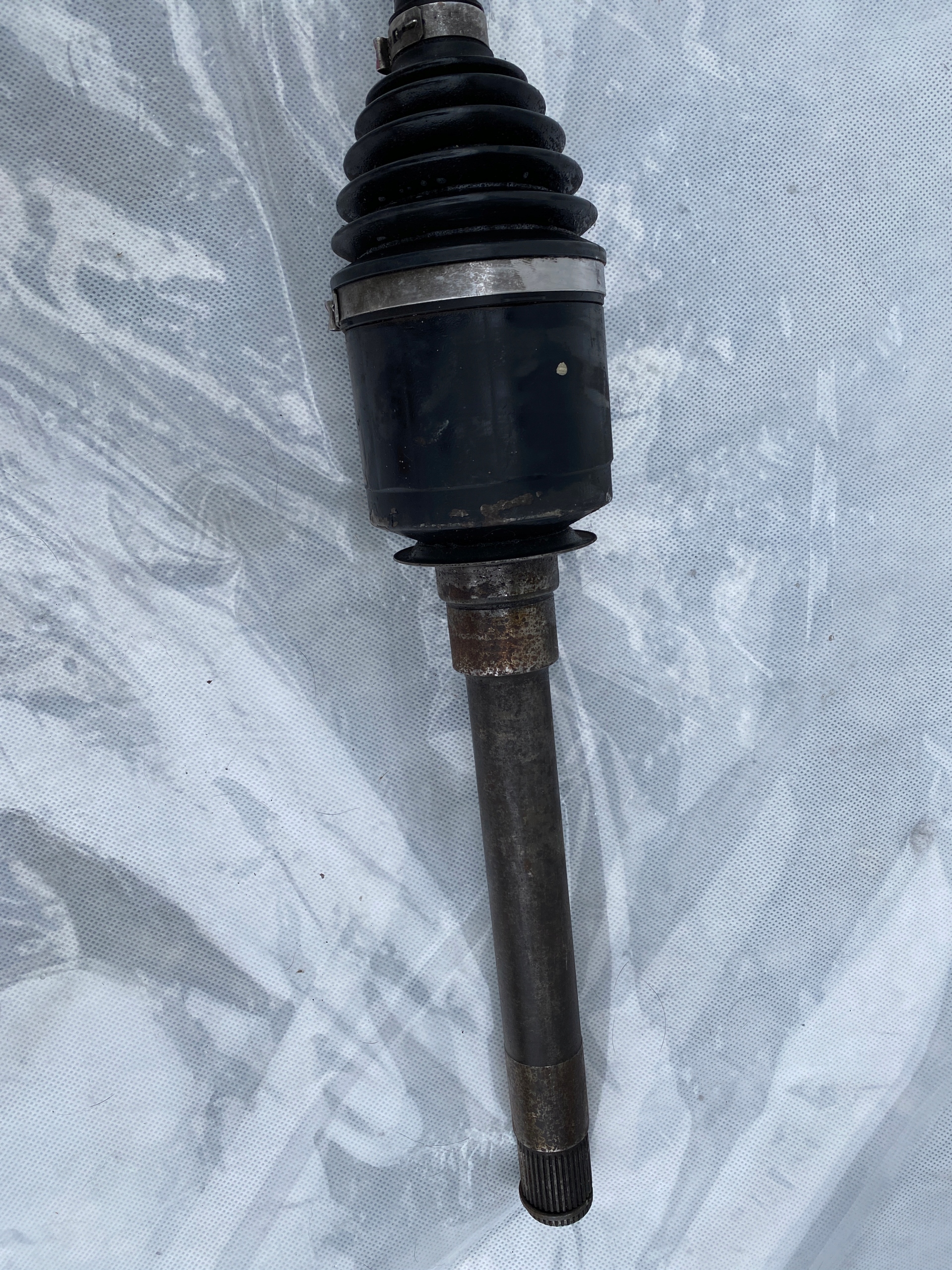 MERCEDES ML W164 3.0 ARBRE DE TRANSMISSION DROIT AVANT A1643302401 image 3