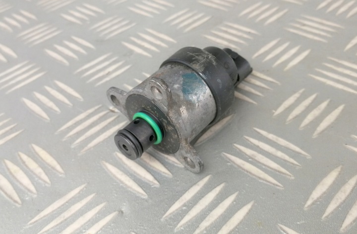 0928400654 fuel pressure valve OPEL ASTRA G II 2 H III 3 MERIVA 1,7 CDTI