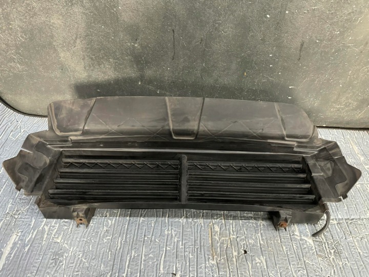 Luftspjäll till Citroen DS5 2.0 Hybrid 9672653180