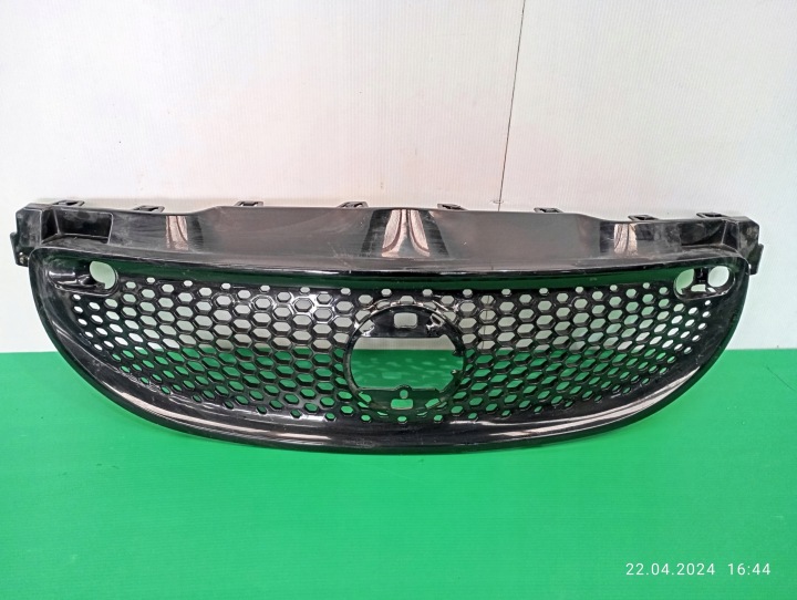 Säleikkö etupuskuriin Smart Forfour II 453 A4538881523 622564052R