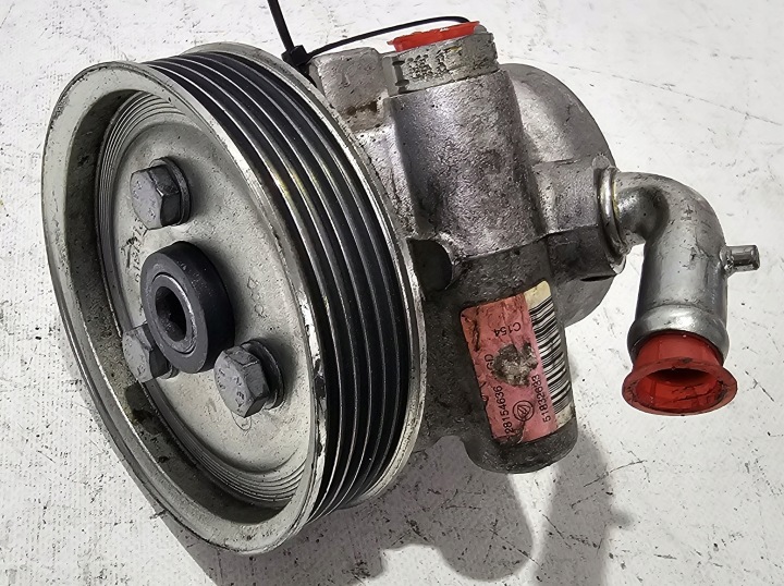 Alkuperäinen ohjaustehostinpumppu Citroen / Fiat / Peugeot - 28154636