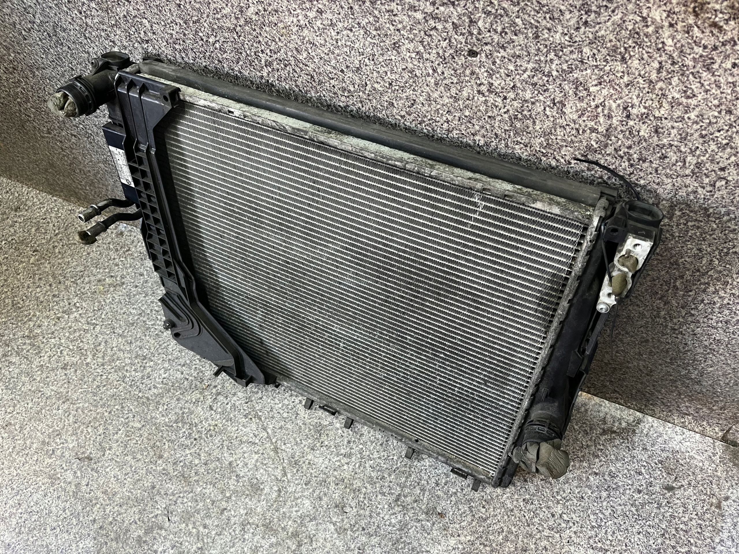 Radiador água ar condicionado direção BMW X3 E83 2.0 D M47 BDB image 6