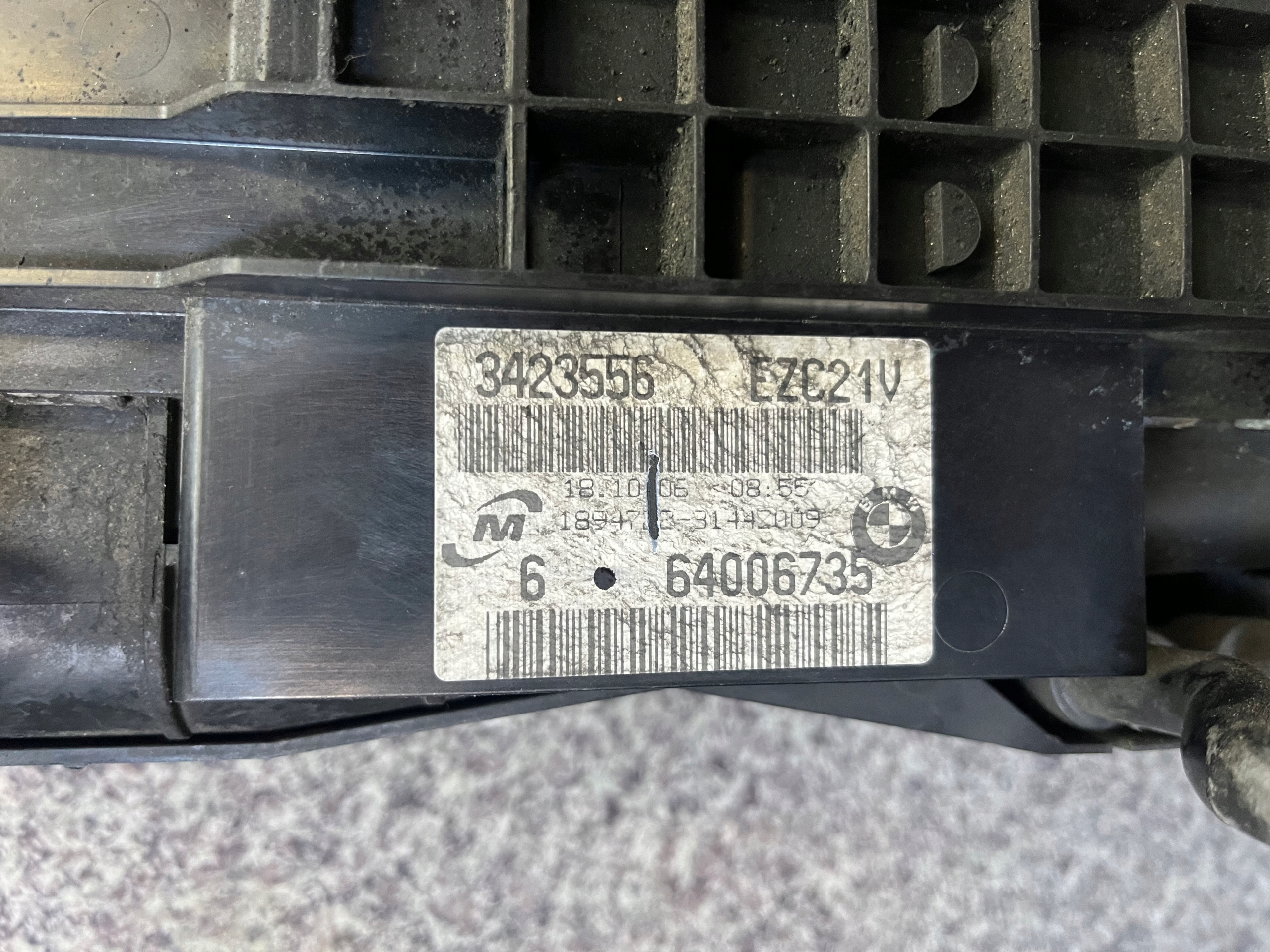 Radiador água ar condicionado direção BMW X3 E83 2.0 D M47 BDB image 8