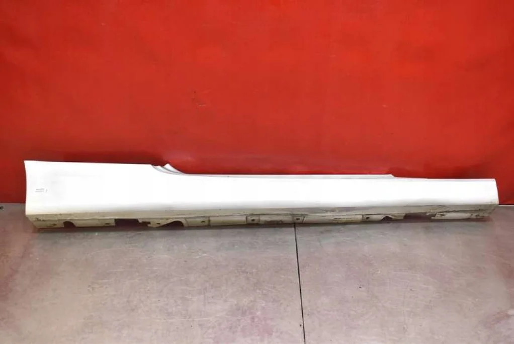 Umbral Derecho BMW E92 E93 2004-2010
