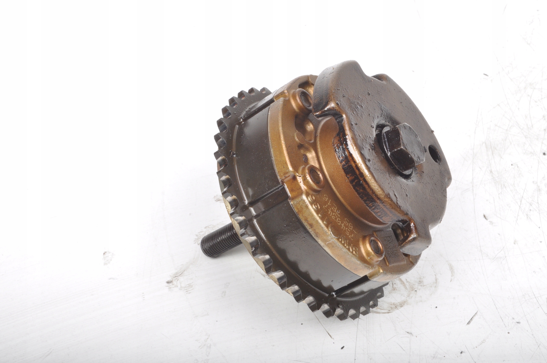 BMW E82 E88 E90 E91 E92 E61 F01 X6 3.0i Arbre à cames variable 7540347 image 2