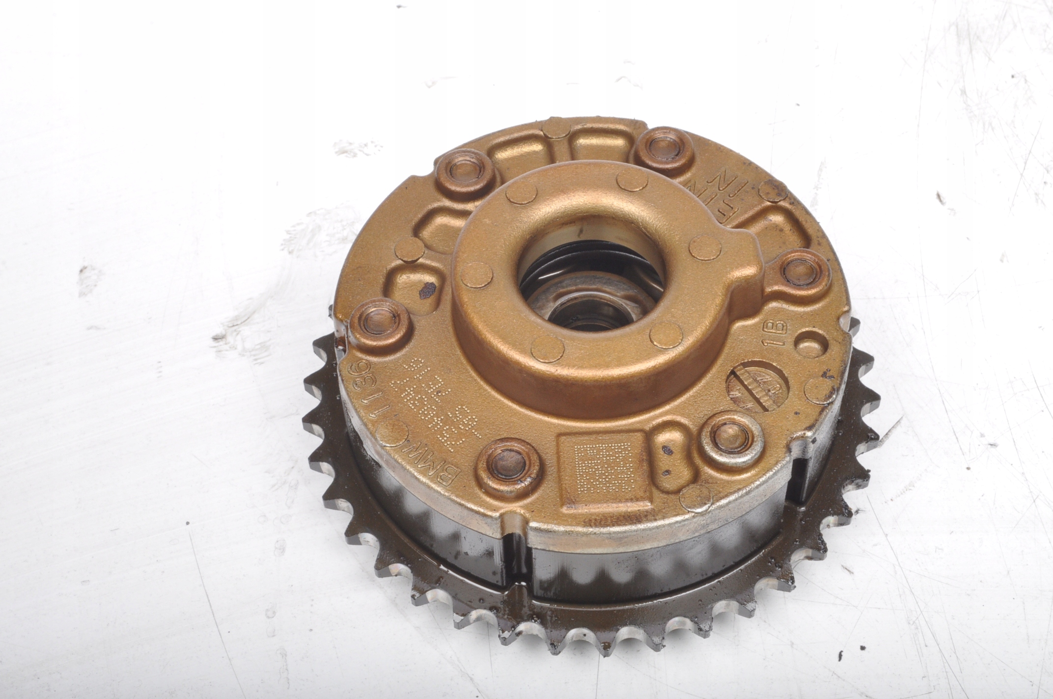 BMW E82 E88 E90 E91 E92 E61 F01 X6 3.0i Arbre à cames variable 7540347 image 3