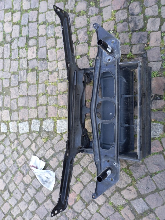 BMW E46 1.8B Etupuskuri vahvistettu 51718202831 51718211467
