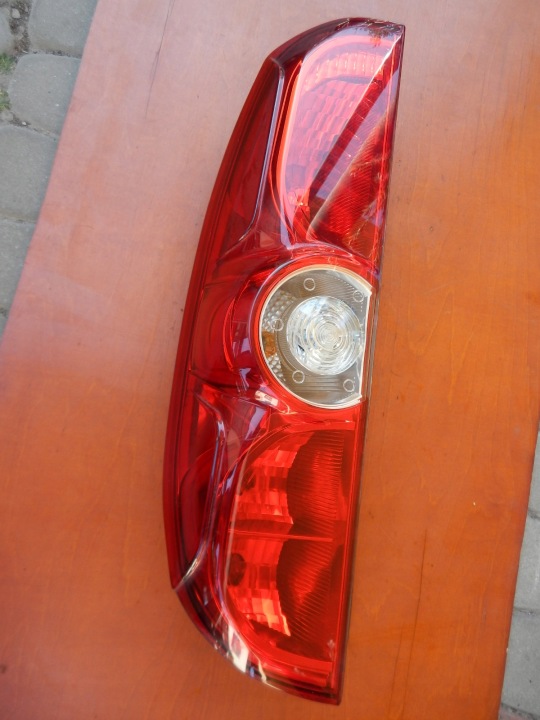 Lamp links achter FIAT DOBLO II 10-