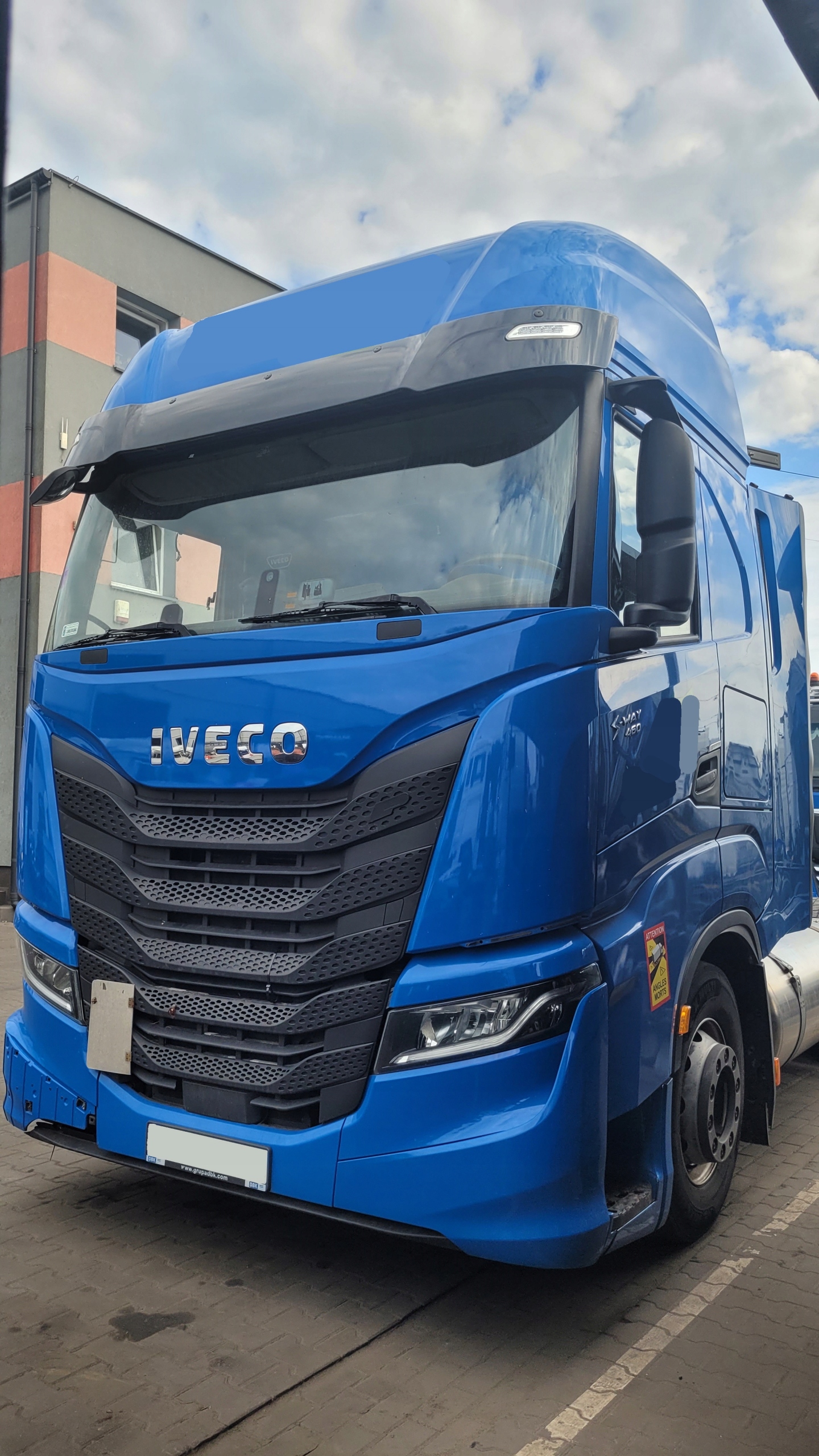 Cabine completa dormitório Iveco S Way 2020 image 2