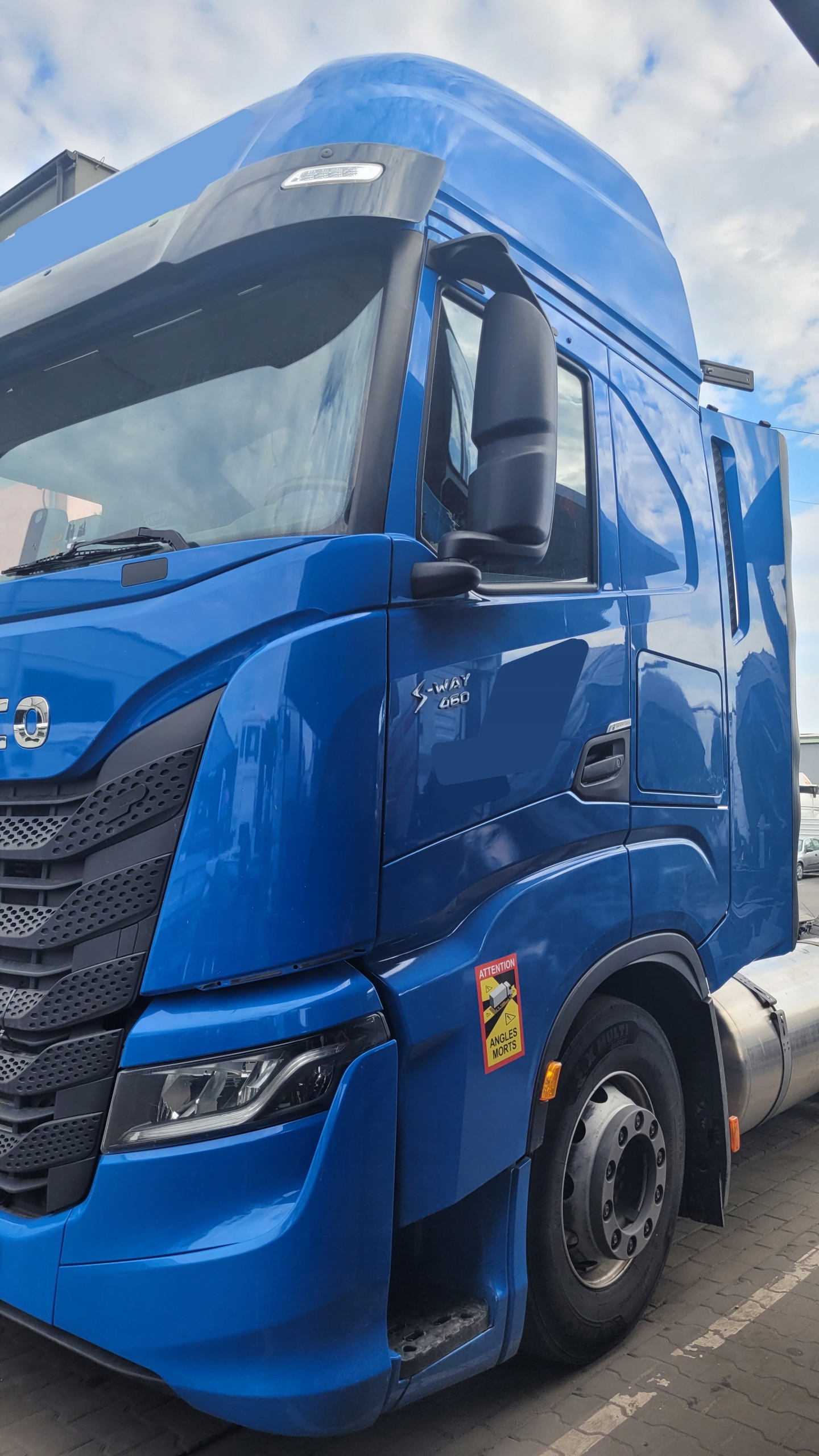 Cabine completa dormitório Iveco S Way 2020 image 3